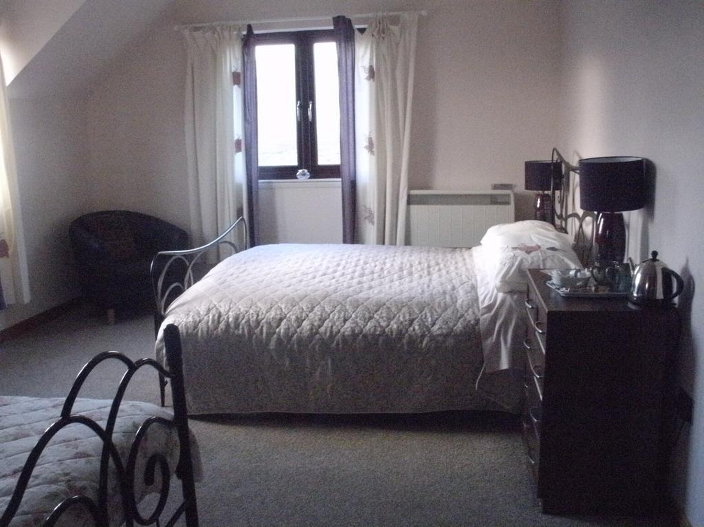 Benview House Bed & Breakfast Staffin Bilik gambar